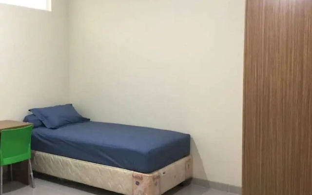 OYO Life 92781 Kost Parung Serab Syariah