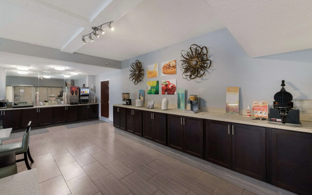 Quality Inn Orange Park Jacksonville