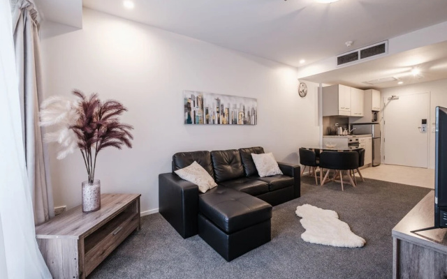 Toodle's This CBD Apartment is ready to delight