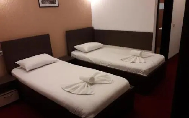 Hotel Perla Oltului