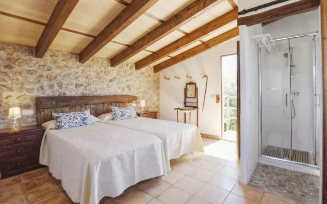Nice Holiday Home With Private Pool