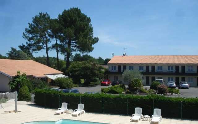 Hôtel Restaurant Les Bruyères