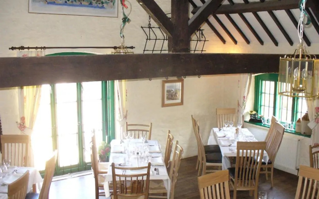 New Farm Restaurant