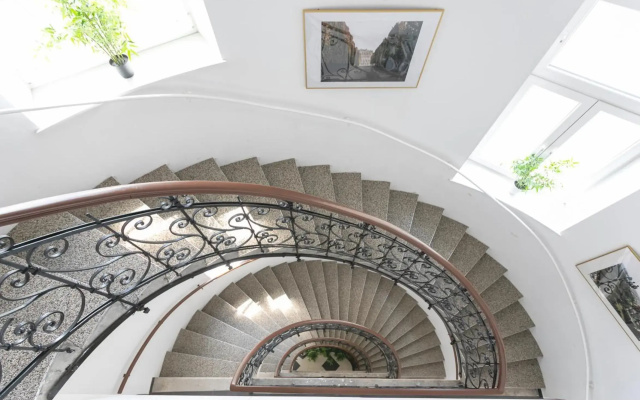 Studio-Apartment between Schoenbrunn & the City Center (18)
