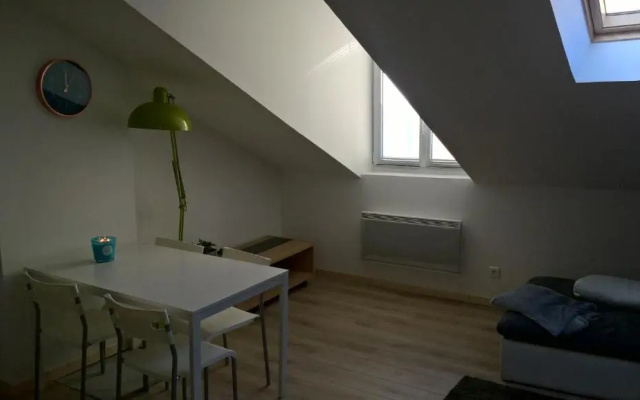 Rent4night Grenoble Europole