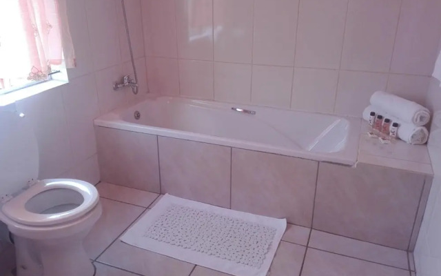 Joezebel Guest House
