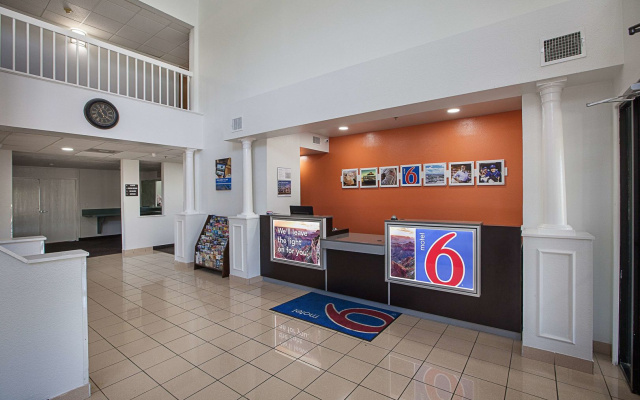 Motel 6 Bedford, TX - Fort Worth