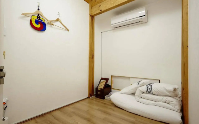 Hanok 24 guesthouse Gyeongbokgung