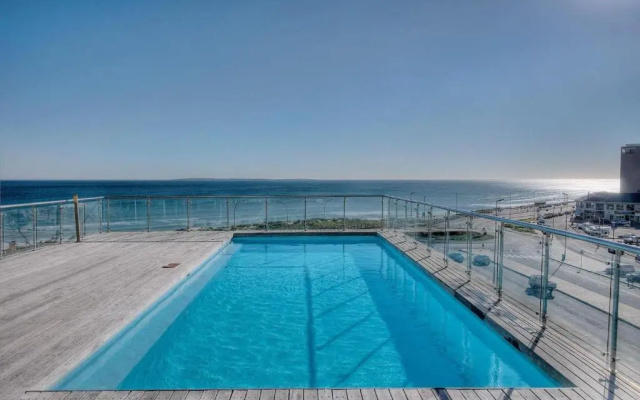 Horizon Bay 1404