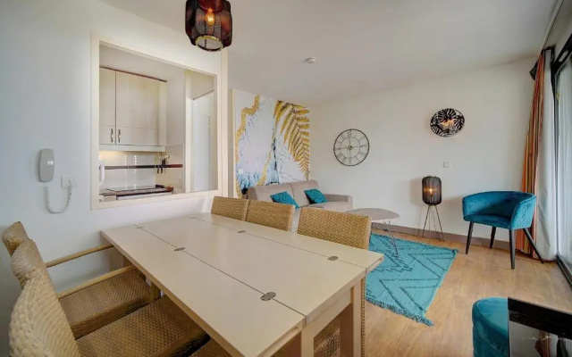 IMMOGROOM - 2 Rooms sea view - Renovated - Pool - Terrace - Parking - AC
