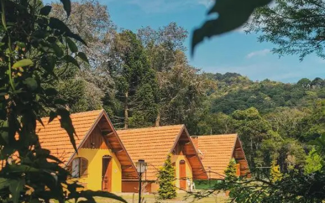 Pousada Vila Lubia - Chalés Monte Verde