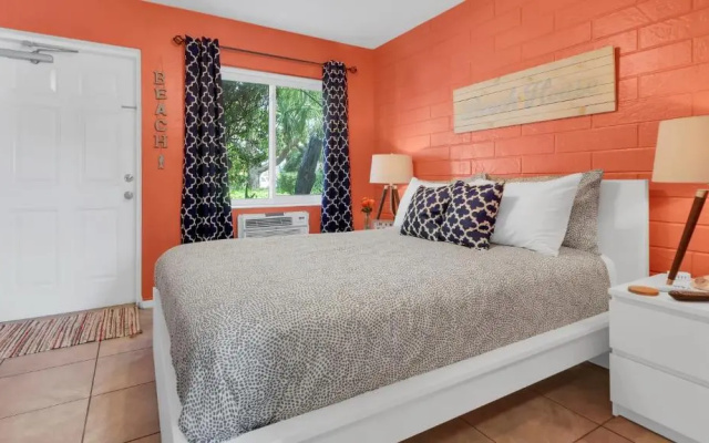 Beach House Hotel