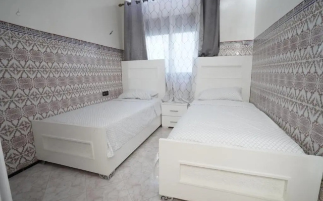 Apartment Oumnia 1 - City Center