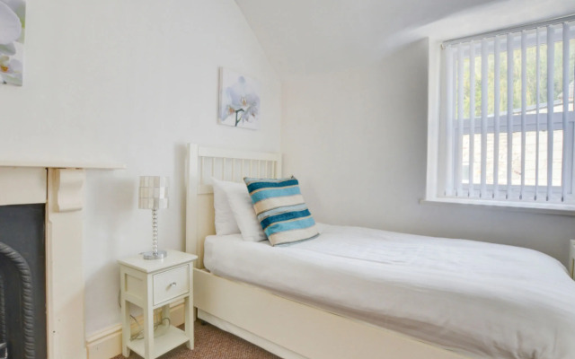 Gateway Cottage