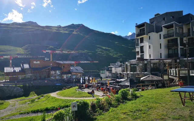 Studio 4pax Val Claret centre, skis aux pieds