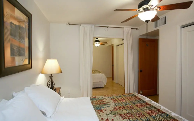Desert Retreat Casita 2 BR by Casago