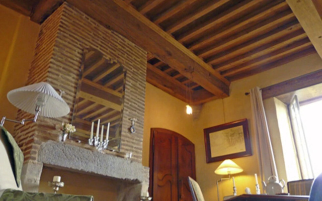 Chambres dHôtes Au Château