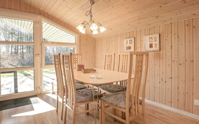 6 Person Holiday Home in Fjerritslev-by Traum