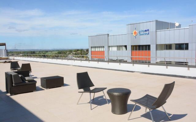 Отель Ratsun Nadi Airport Apartment Hotel Фиджи, Вити-Леву - отзывы, цены и фото номеров - забронировать отель Ratsun Nadi Airport Apartment Hotel онлайн вид на фасад