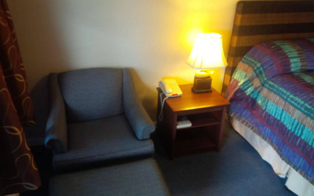 Holiday Lodge