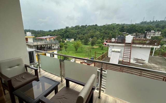 OYO 28397 Hotel Anant