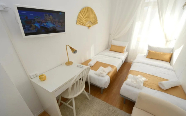 Апартаменты Golden Garden