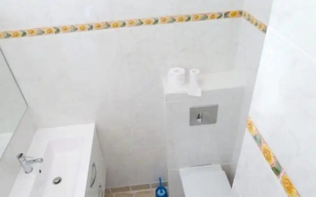 Studio in Pierrefeu-du-var, With Wonderful Mountain View, Pool Access,