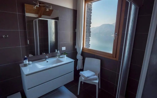 Magic lake view with beautiful pool area (camelia)