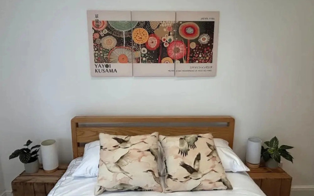 Perfect Booking 2 Bed Home in Didsbury Village