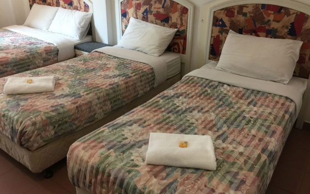 Ming Hotel