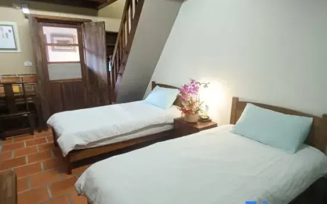 Old Min House Building 3