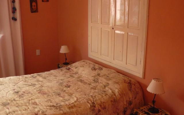 Hostal La Antigua - Hostel