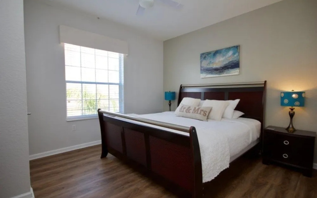 Lakeview Fantasy 3 Bedroom Condo