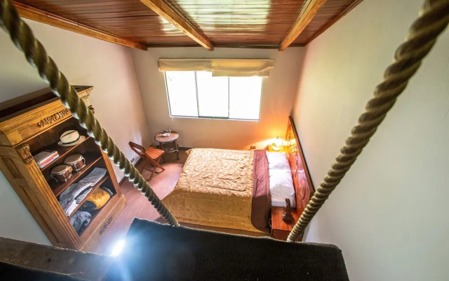Yakumama Hostel y Restaurant