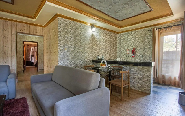 Nokras Riverine Hotel & Spa
