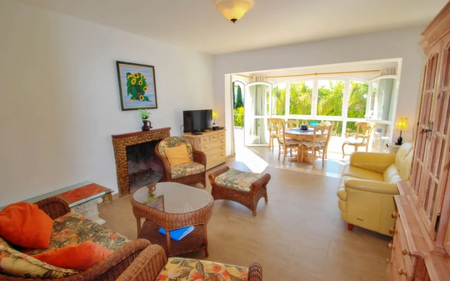 Mabruka - charming, Finca style holiday villa in Benissa
