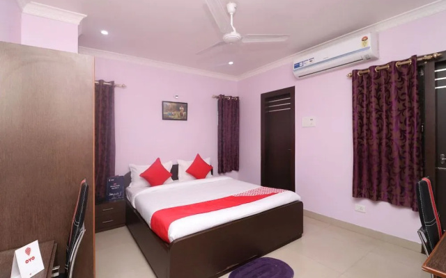 OYO Flagship 11703 Hemlata Lodge