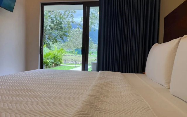 Arenal Volcanic Villas