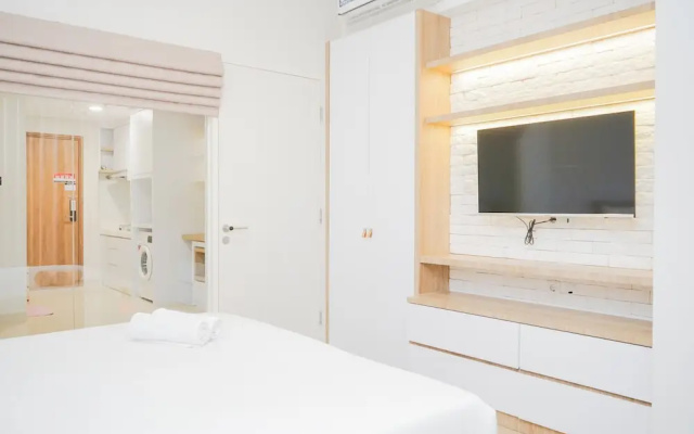 1BR Modern and Spacious at Skandinavia Apartment