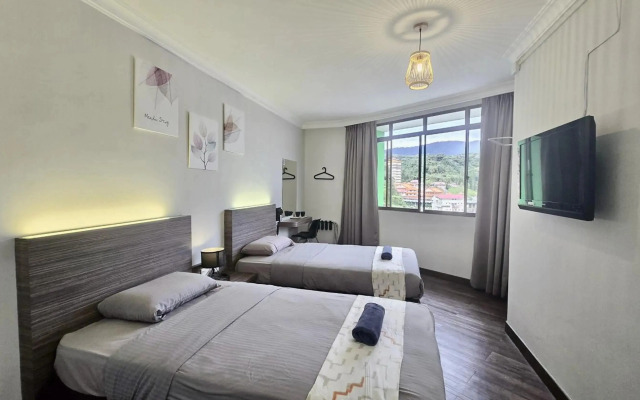 Parkland Hotel