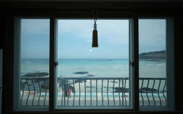 Badaya Pension
