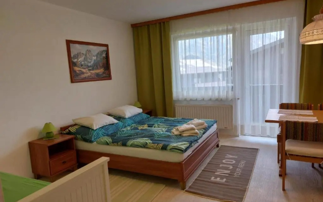 Ferienwohnung Studio 6 Bergblick
