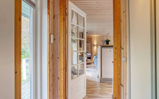 6 Person Holiday Home in Vaeggerlose