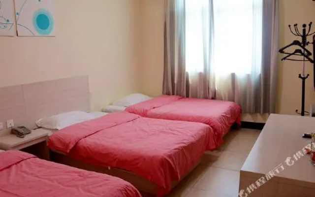 Yexian Huamao Hotel