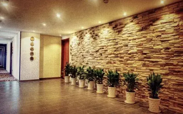 Wuzhen Boyue Hotel (Xizha Scenic Area Branch)
