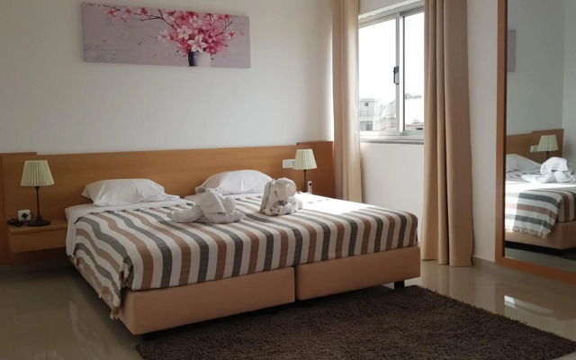 Apartamentos DECOR
