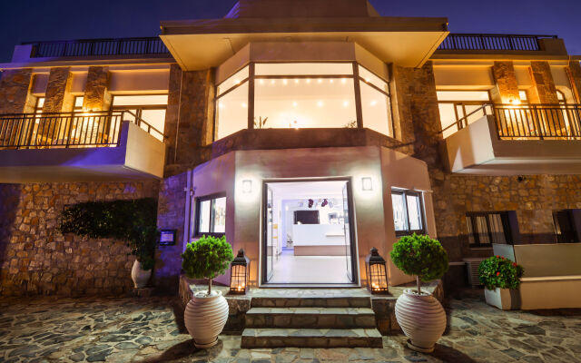 Отель Happy Cretan Suites вид на фасад