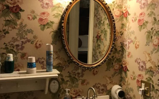 The Gables Bed and Breakfast Philadelphia