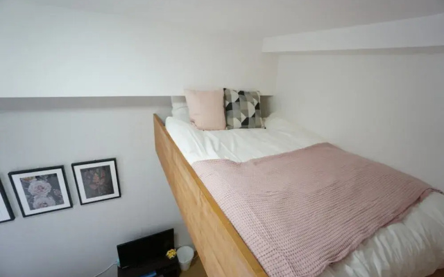 Apartment VR Hakuyu Motomachi Namba