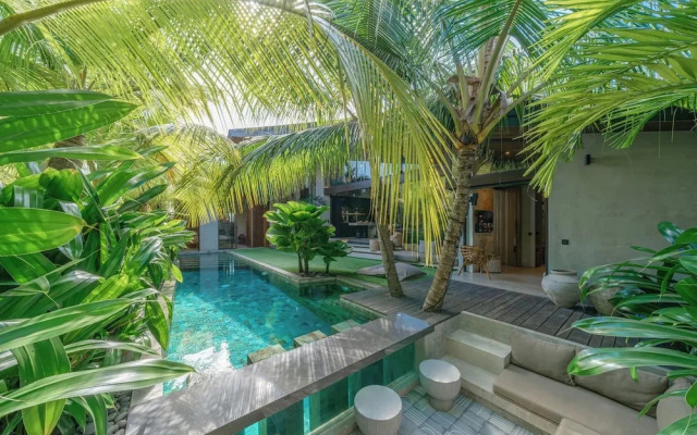 Ohlala - Luxury Tropical Escape in Pererenan